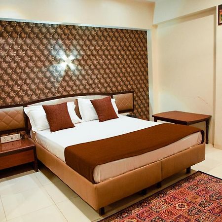 Hotel Ashoka Mire Luaran gambar